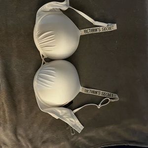 Victoria secret bling strap bikini top this is a push up 38 D double padded